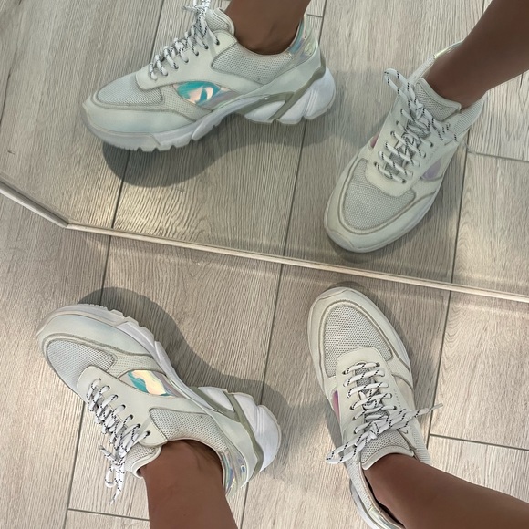 Axel Arigato Chunky Sneakers - Picture 3 of 14